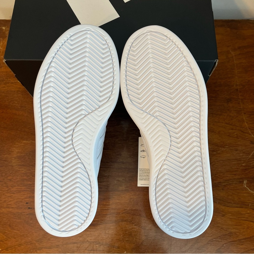 ADIDAS Women's Grand Court 2.0 Shoes - Picture 9 of 10